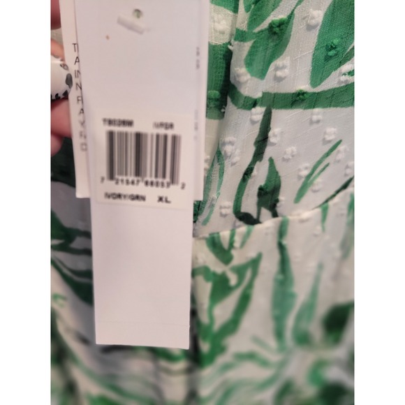 London Times Dottie XL Green White Floral Halter Maxi Textured Dress Wedding NWT - Picture 9 of 11